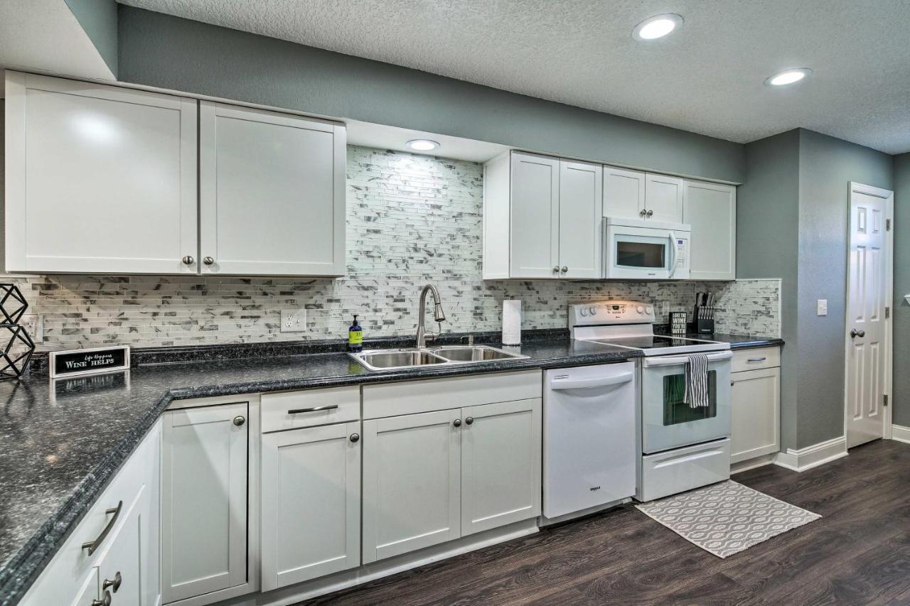 Pet-Friendly Branson Getaway With Private Patio! 아파트 외부 사진
